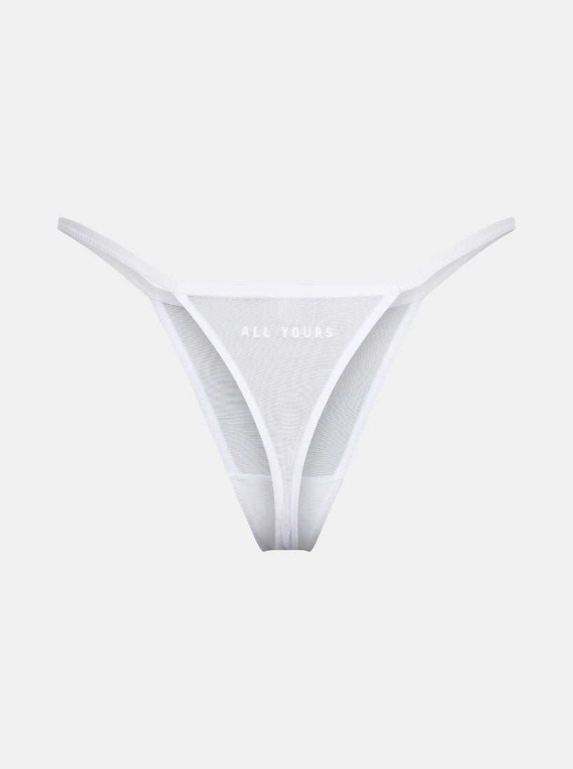 Weißer Mesh Tanga, mit All Yours Statement hinten von saint sass. In weicher, anschmiegsamer Qualität und moderner, figurbetonter Passform.
