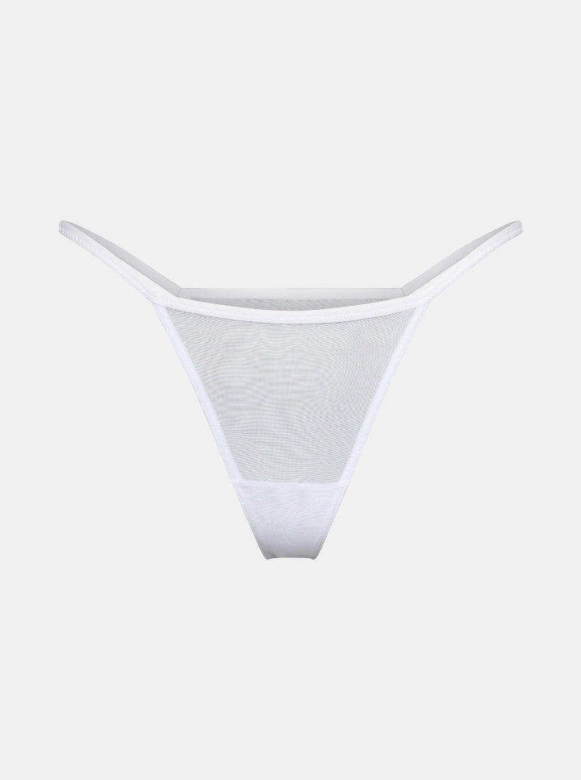 Weißer Mesh Tanga, mit Statement hinten von saint sass. In weicher, anschmiegsamer Qualität und moderner, figurbetonter Passform.