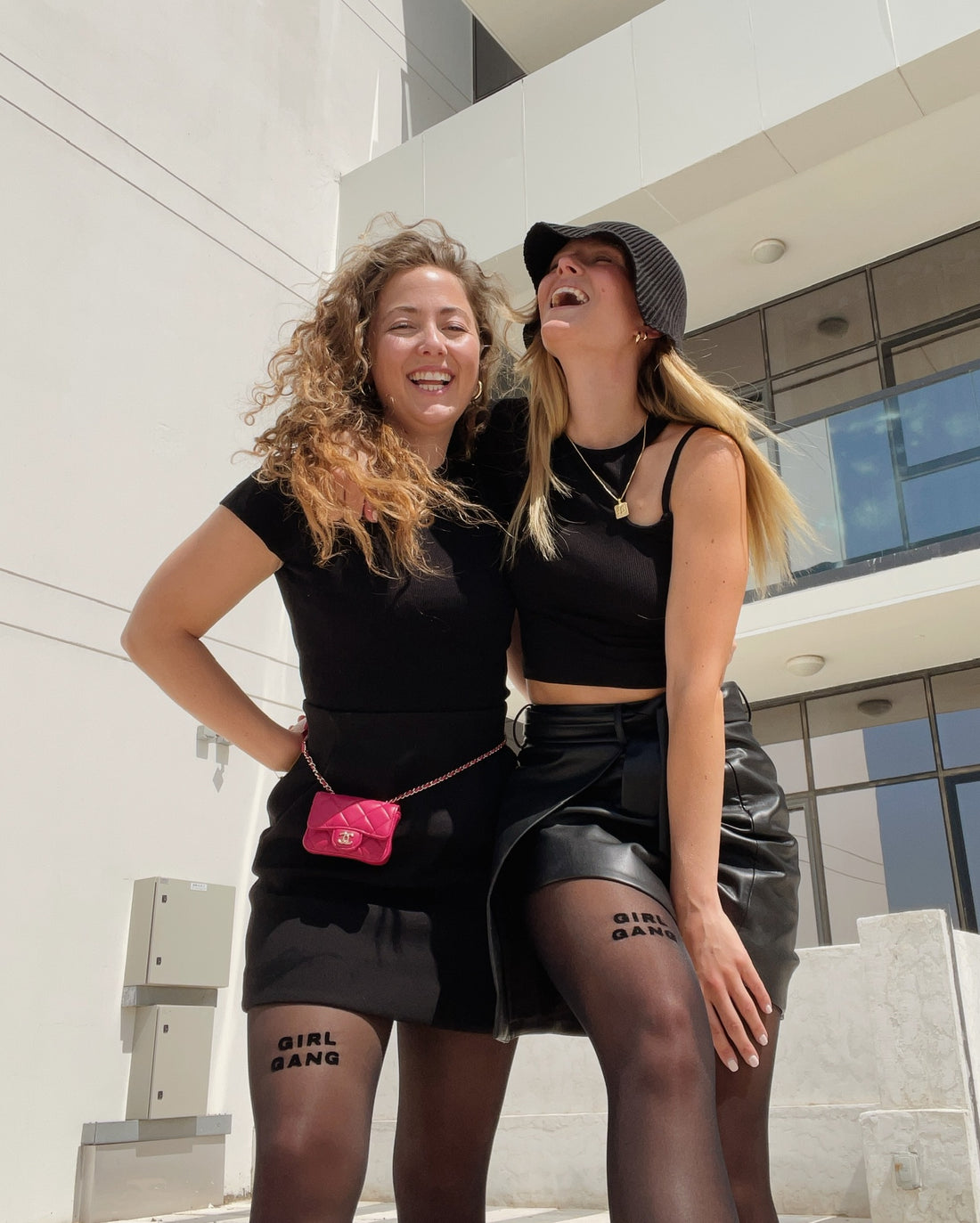 Für dich und deinen squad. Die Girl Gang Strumpfhose von saint sass.